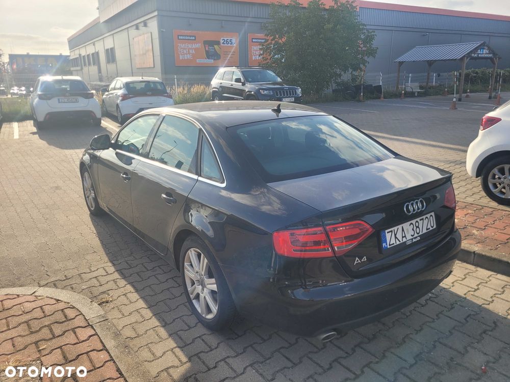 Audi A4 Limousine - 6