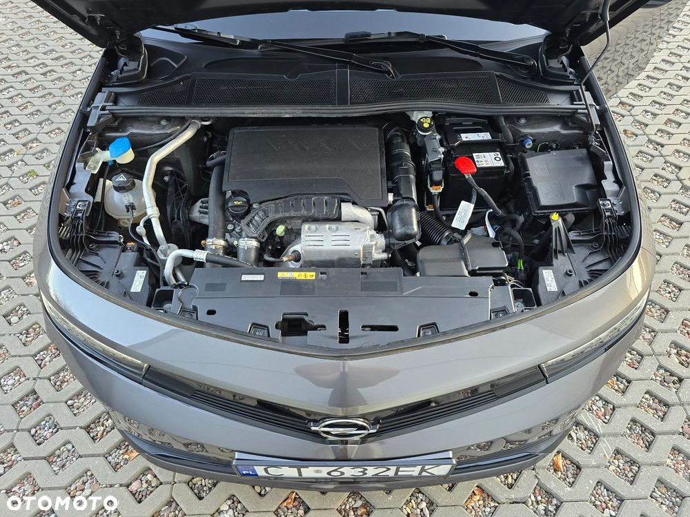 Opel Astra 1.2 Turbo Automatik Business Edition - 25