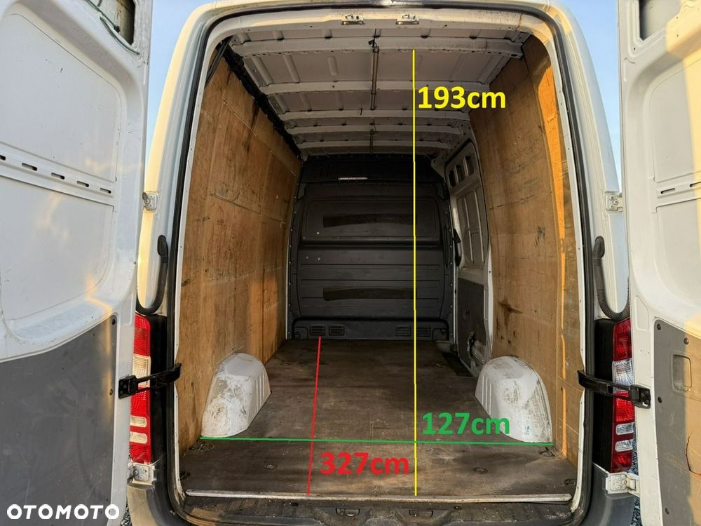 Mercedes-Benz Sprinter - 20