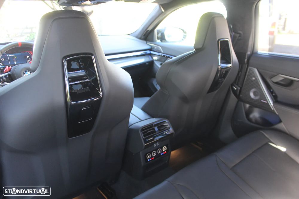 BMW M5 xDrive - 39
