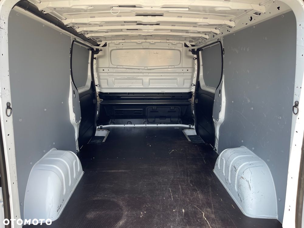 Renault Trafic - 18