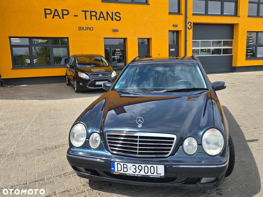 Mercedes-Benz Klasa E - 3