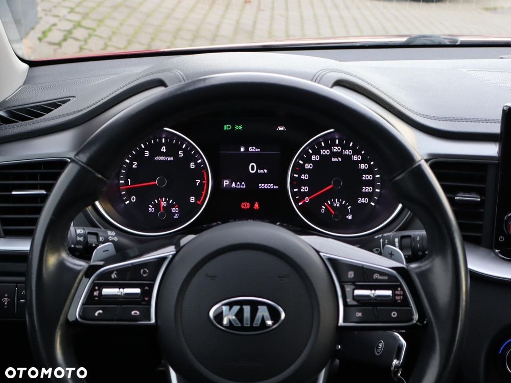 Kia Ceed 1.4 T-GDI M DCT - 10
