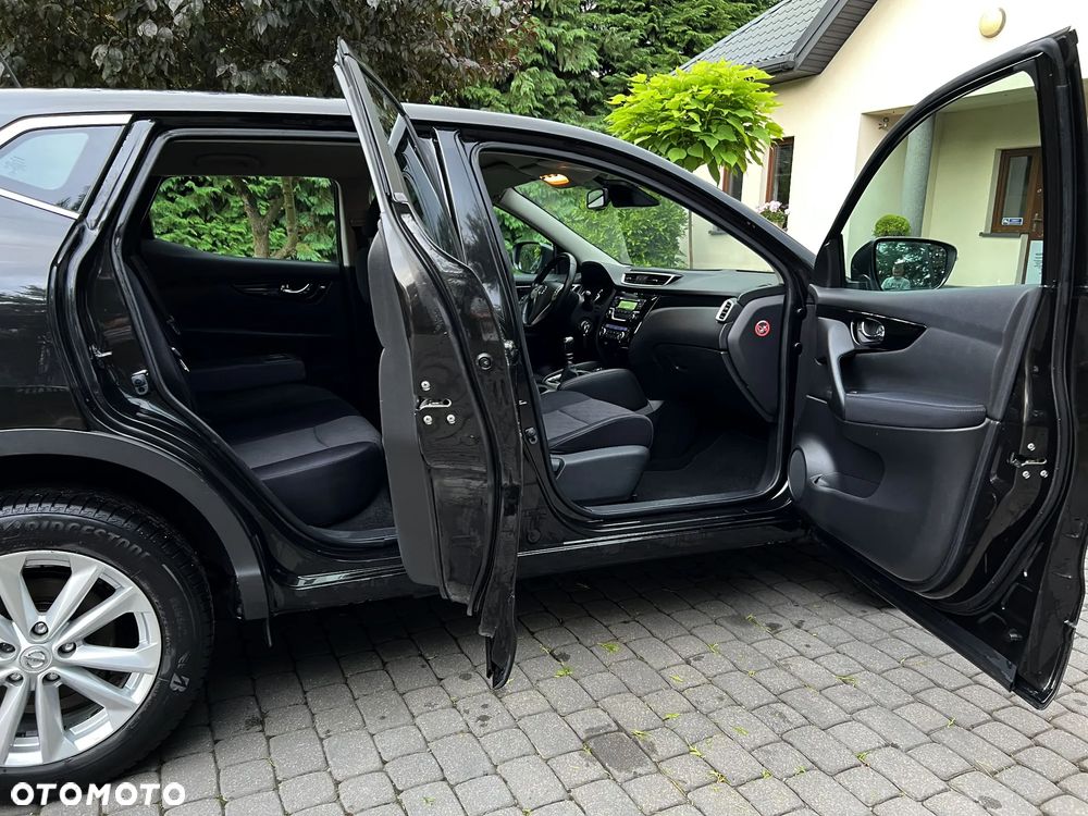 Nissan Qashqai 1.2 DIG-T N-Connecta - 5