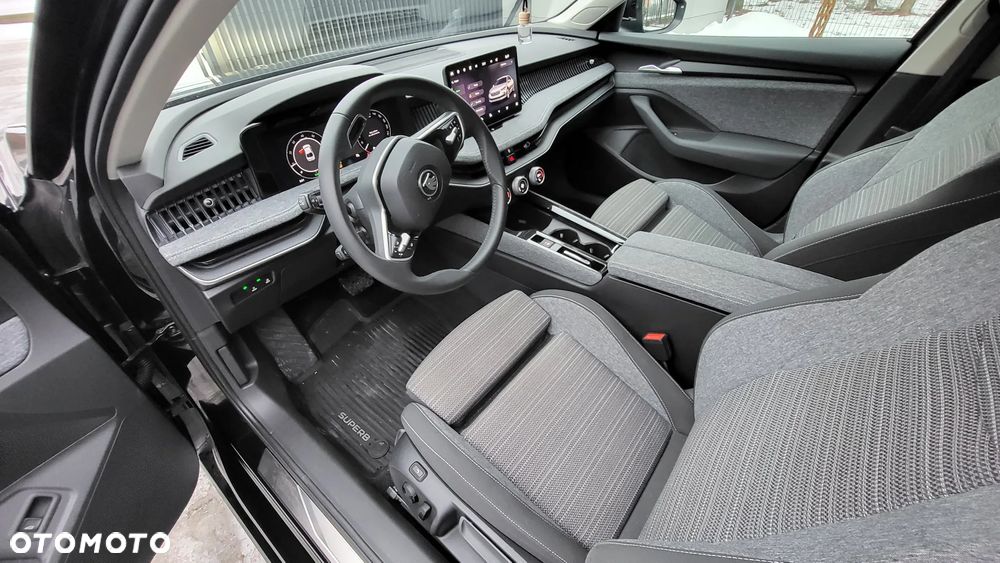 Skoda Superb 1.5 TSI mHEV Selection DSG - 19