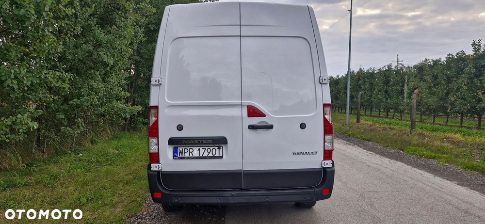 Renault Master - 11