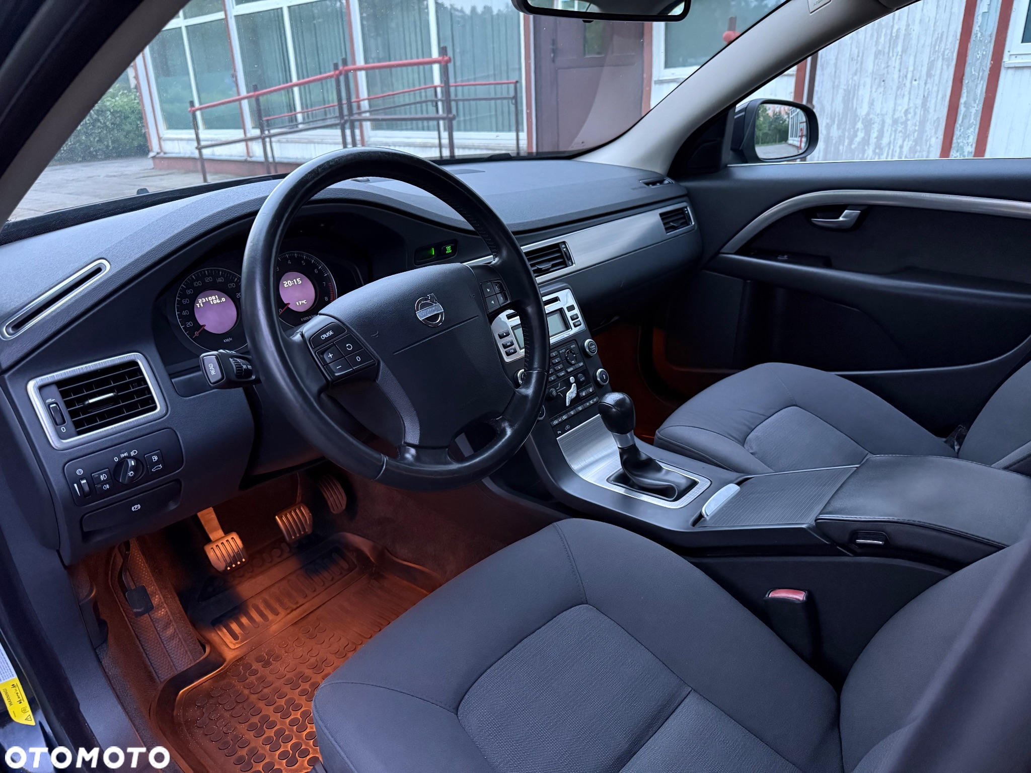 Volvo S80 2.5T Momentum - 7