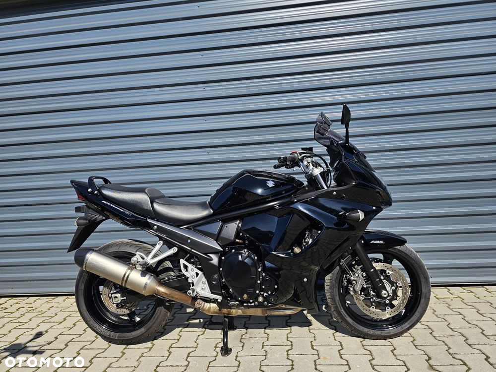 Suzuki GSX