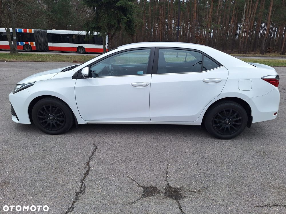 Toyota Corolla 1.4 D-4D Premium - 11