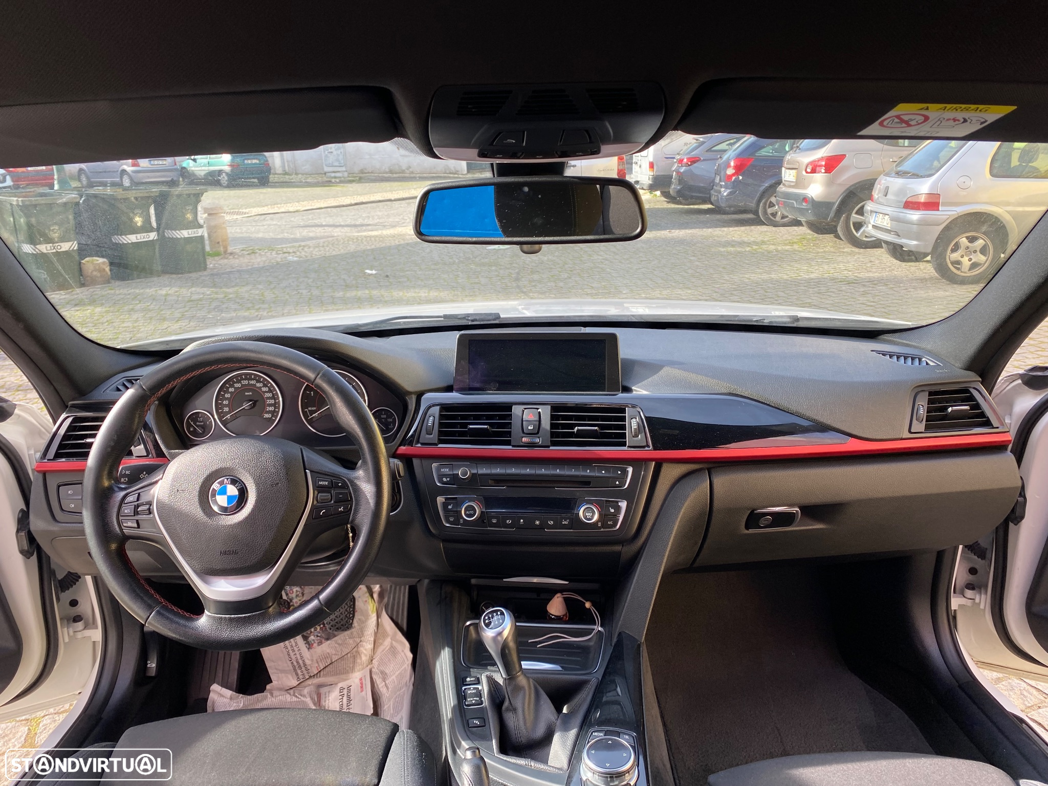 BMW 318 d Touring Pack M - 16