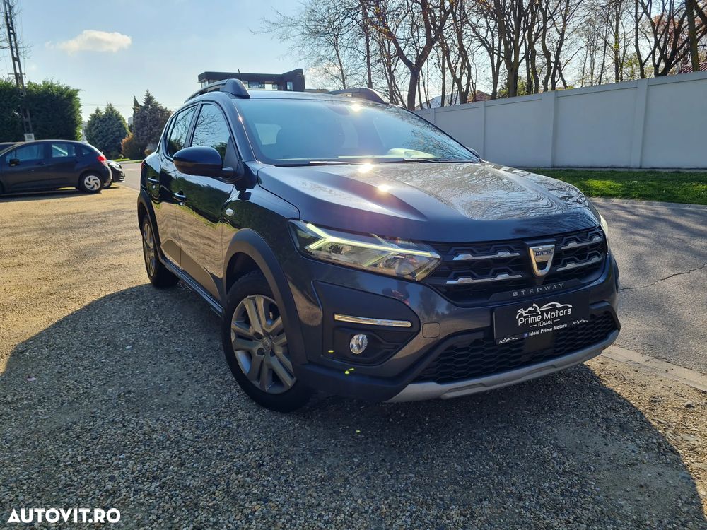 Dacia Sandero Stepway TCe 90 MT6 Comfort - 1