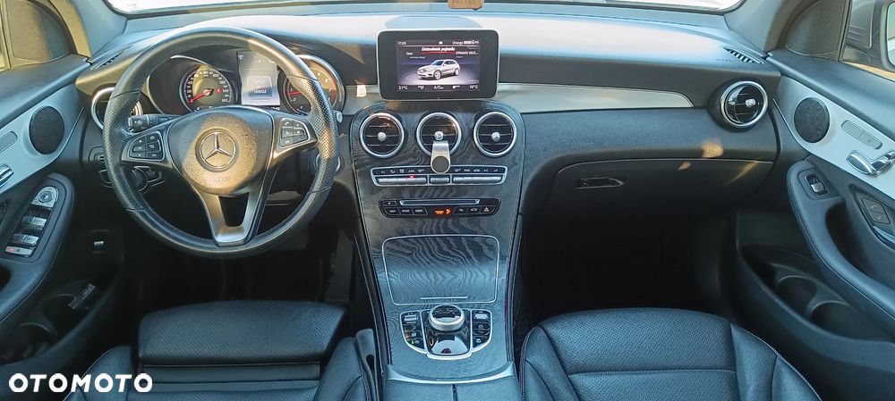 Mercedes-Benz GLC - 7