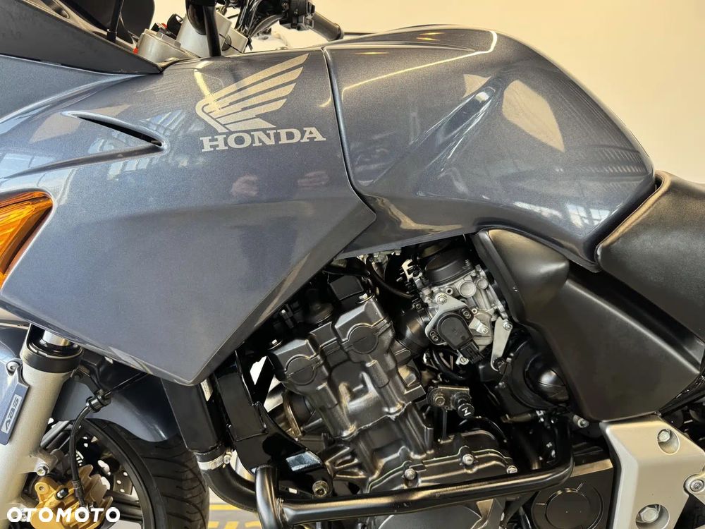 Honda CBF - 22