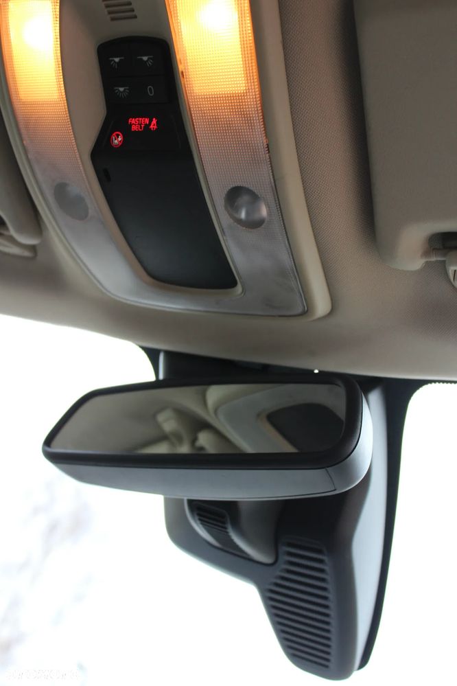 Volvo XC 60 D3 Momentum - 18