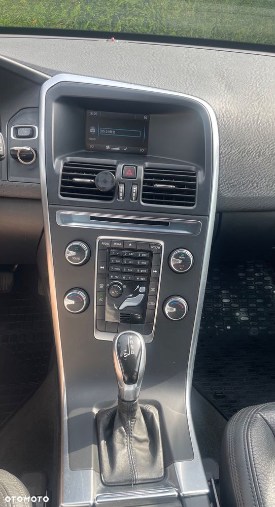 Volvo XC 60 - 14