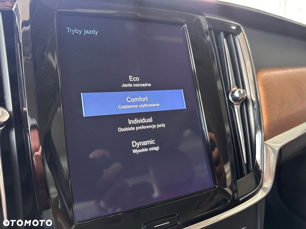 Volvo S90 D5 AWD Inscription - 18