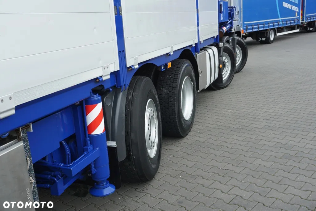 Volvo / FH / 520 / 8 X 2 / SKRZYNIOWY + HDS / PM 85 SP + JIB J 1204 / WYSIĘG 31,9 M - 20