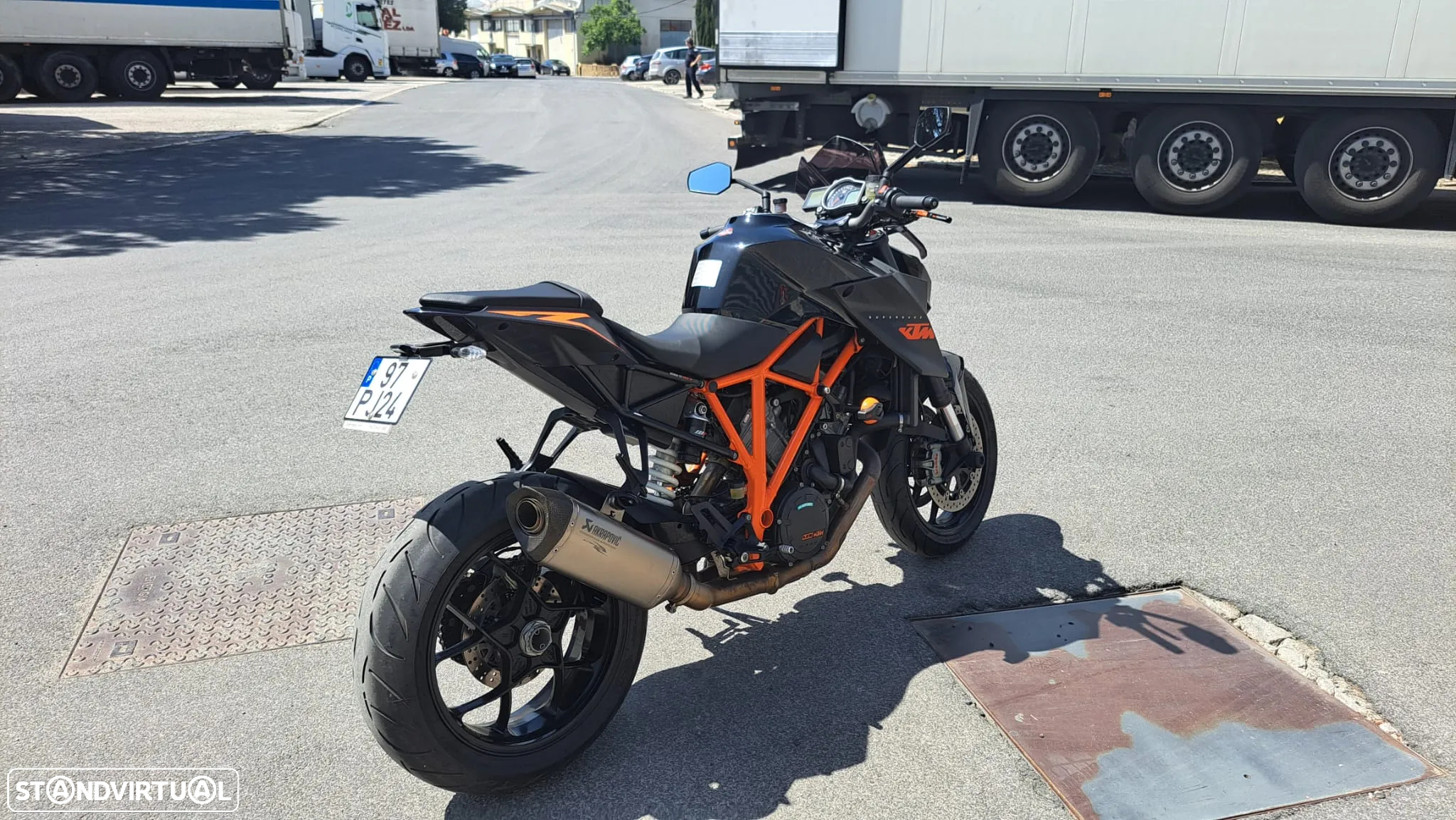 KTM Superduke 1290 R - 4