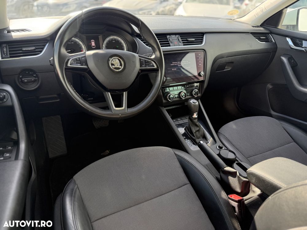 Skoda Octavia 1.6 TDI DSG Style - 5