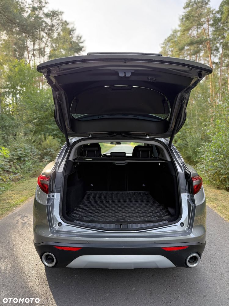 Alfa Romeo Stelvio 2.2 JTDM Q4 - 11