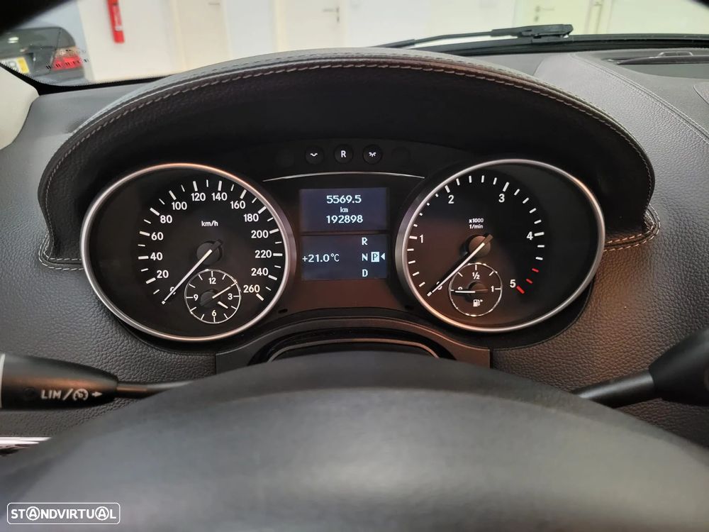 Mercedes-Benz GL 320 CDi - 21