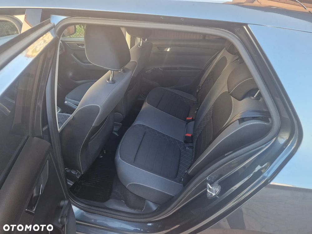 Skoda Fabia 1.0 TSI Ambition Plus - 6