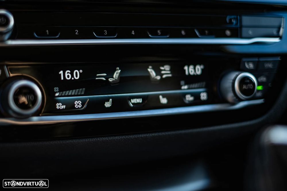 BMW 530 e Aut. Luxury Line - 42