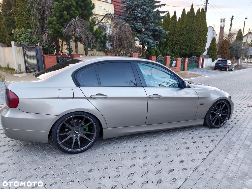 BMW Seria 3 320d - 6