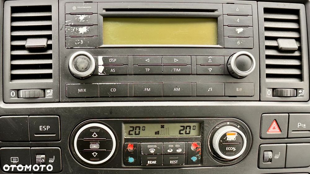 Volkswagen Multivan - 29