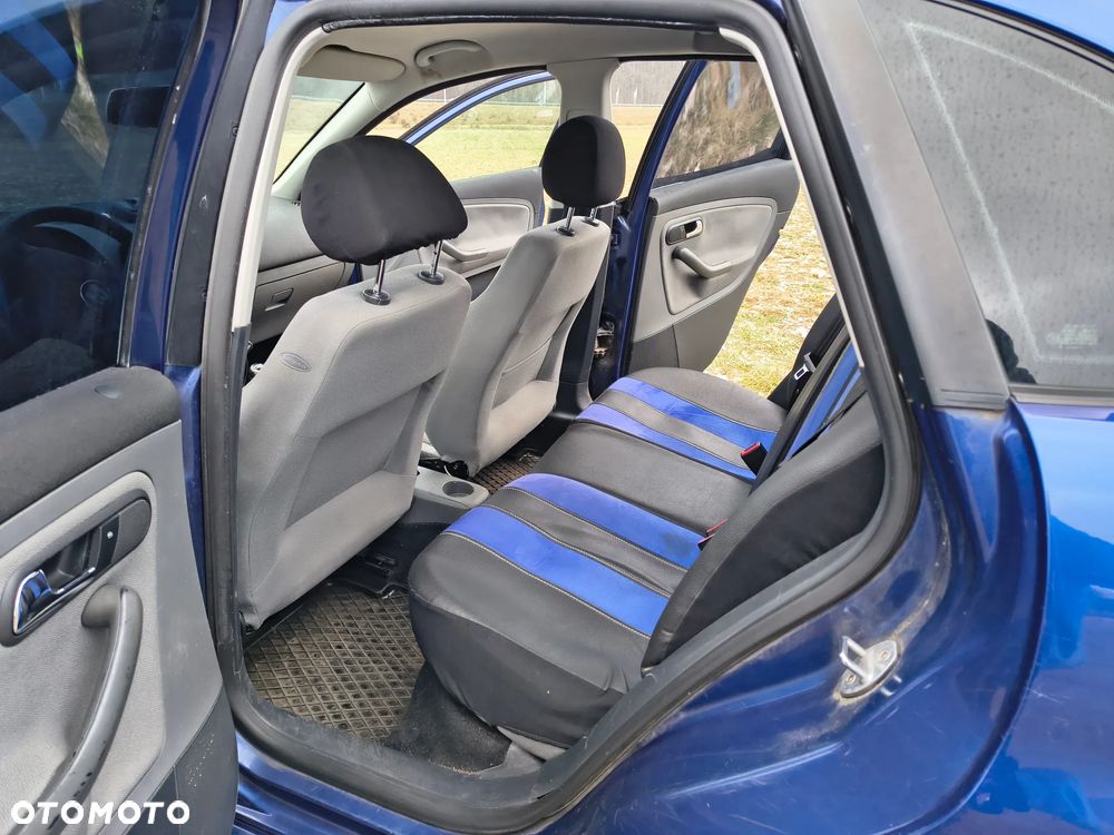 Seat Ibiza 1.4 16V Signo - 10