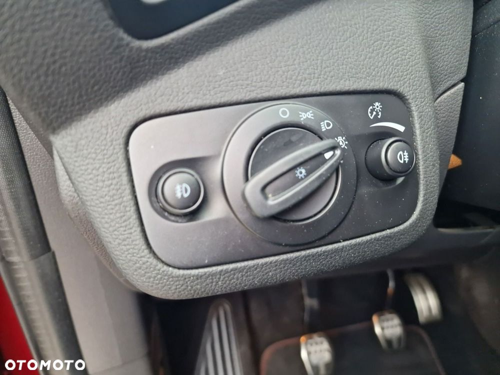 Ford Kuga 1.5 EcoBoost FWD ST-Line - 35