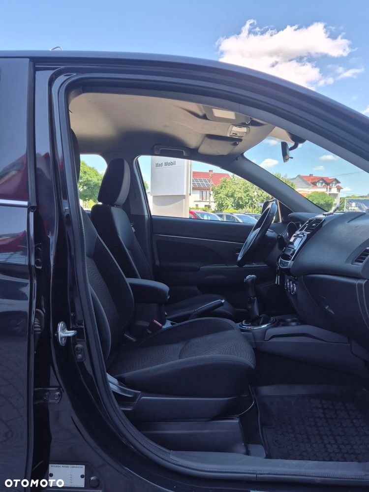Mitsubishi ASX 1.6 Inform - 9