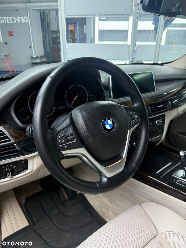 BMW X5 - 7