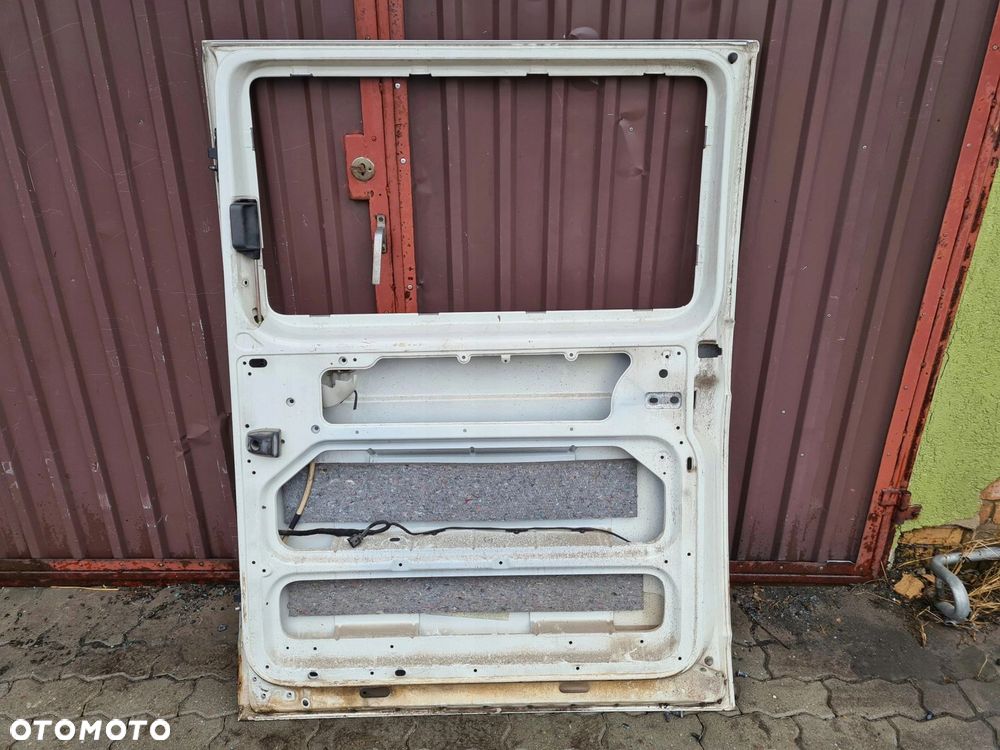 VW T5 drzwi przesuwne prawe białe R902 - 4