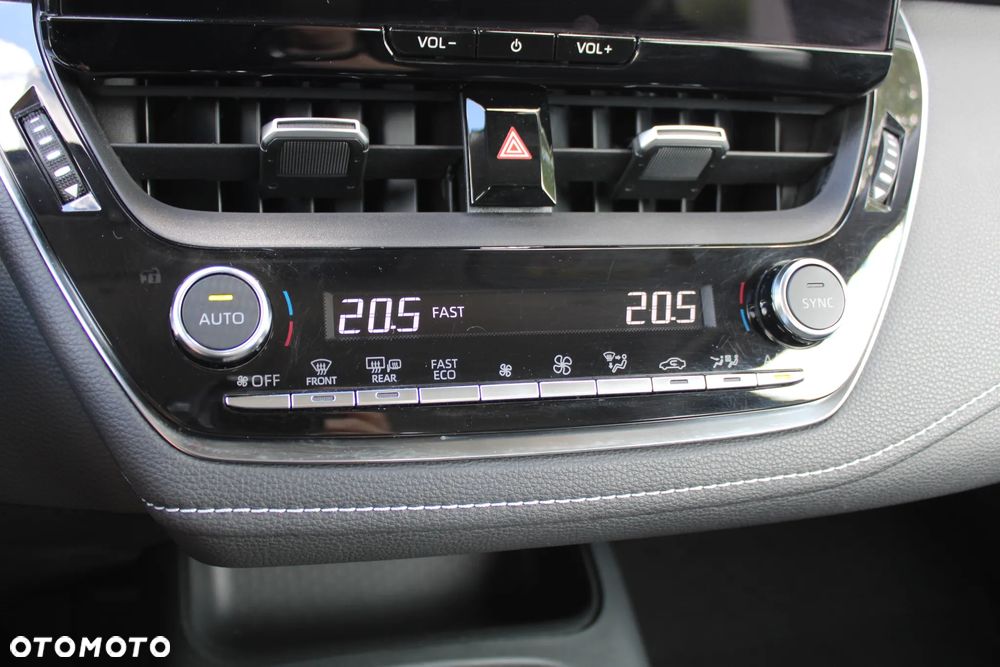 Toyota Corolla 1.5 Comfort - 17