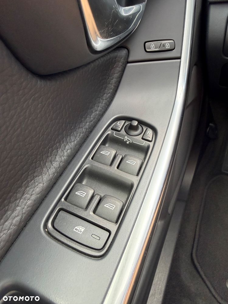 Volvo S60 D3 Momentum - 29