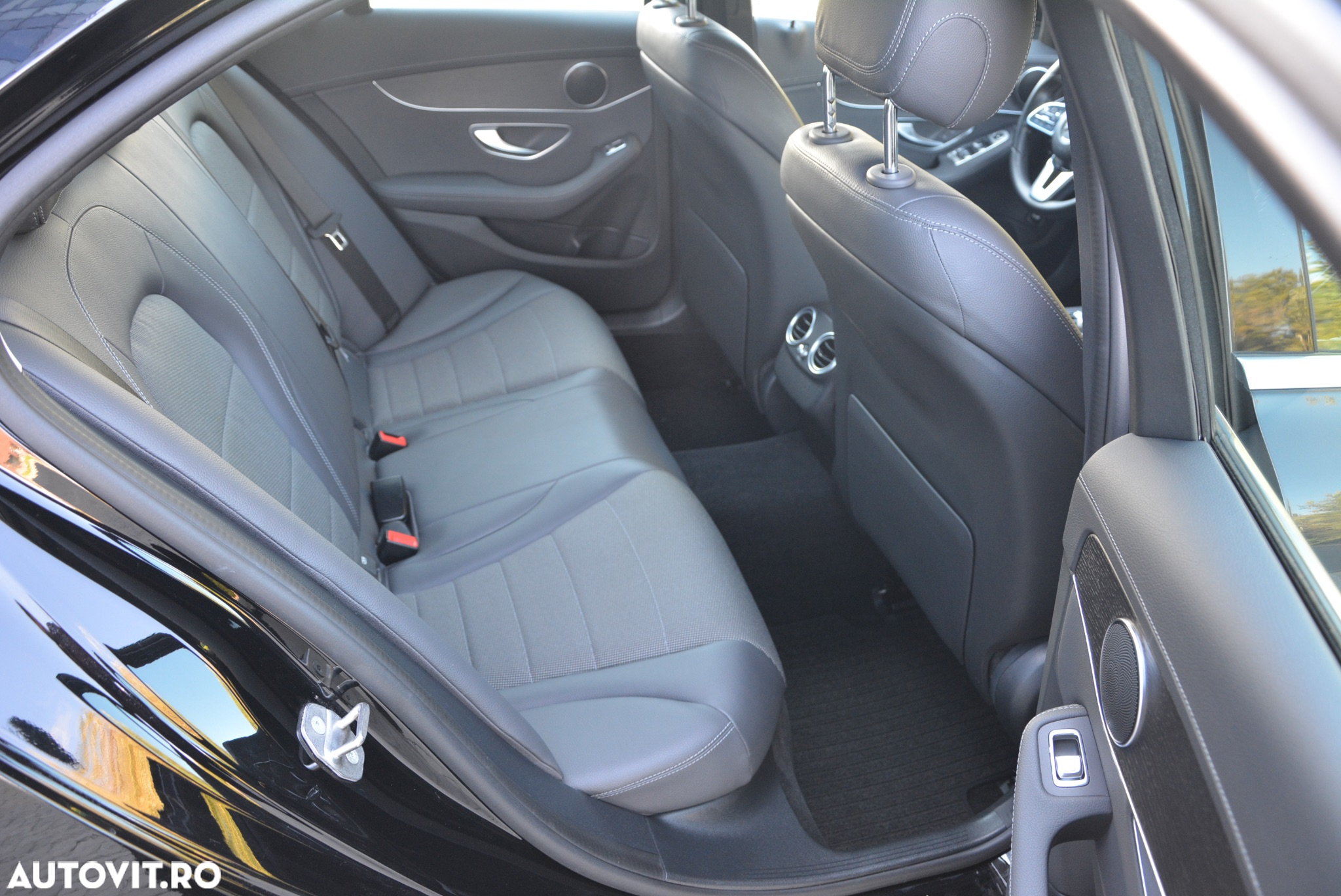 Mercedes-Benz C 220 d 9G-TRONIC Avantgarde - 16
