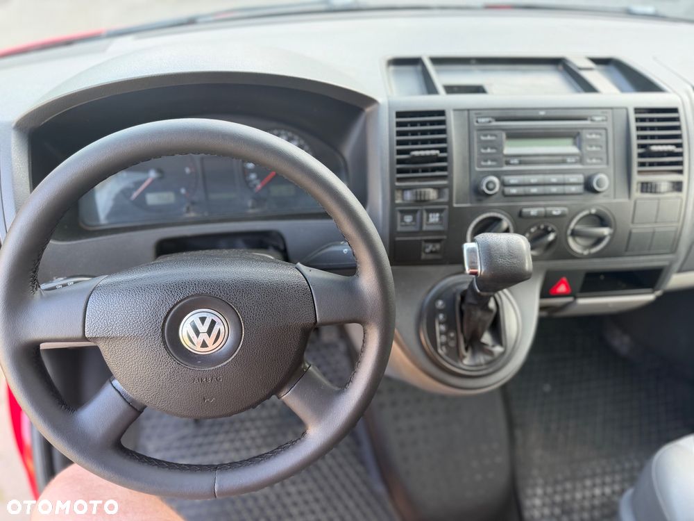 Volkswagen Transporter T5 - 10