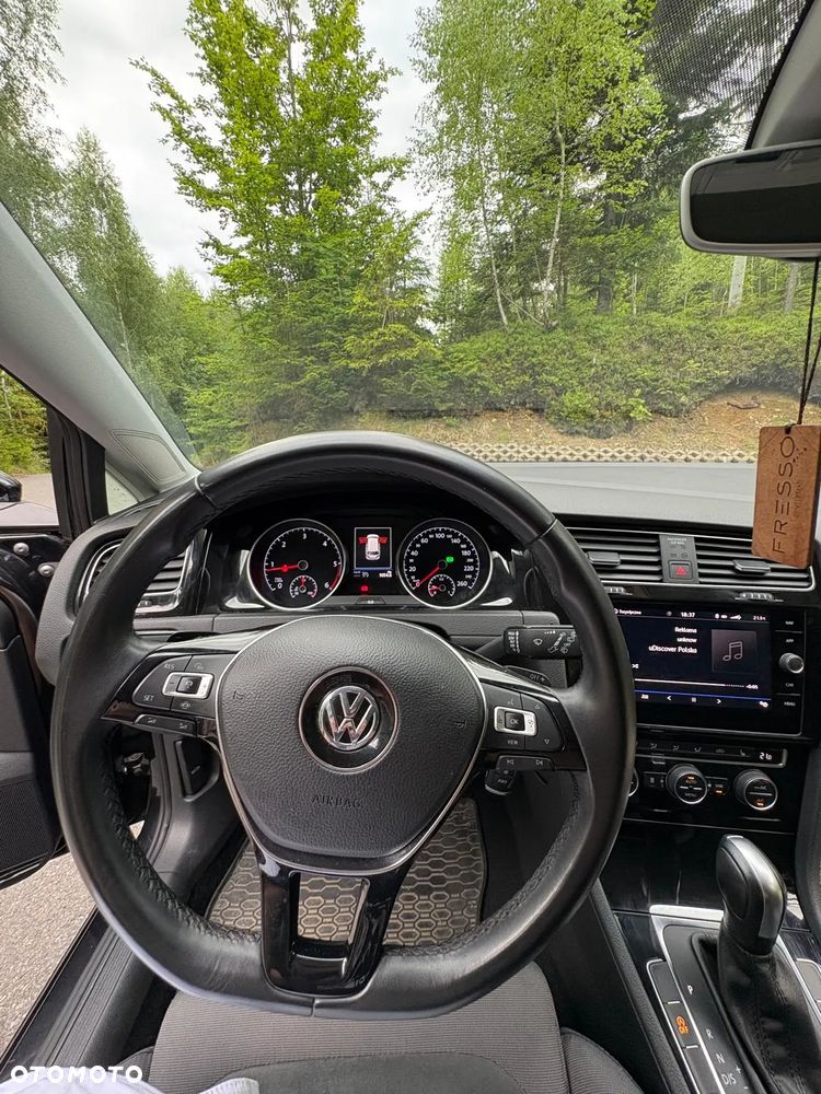Volkswagen Golf 2.0 TDI SCR DSG Highline - 20