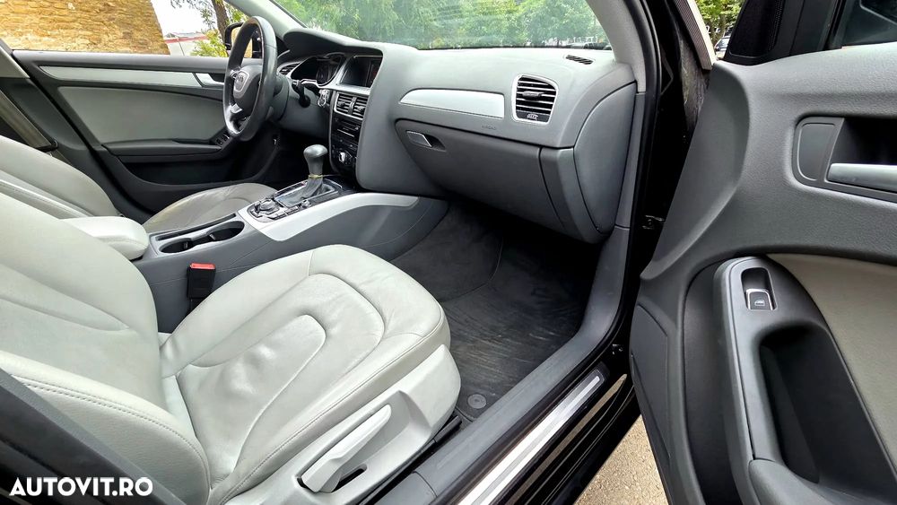 Audi A4 Avant 2.0 TDI DPF clean diesel multitronic Ambition - 11