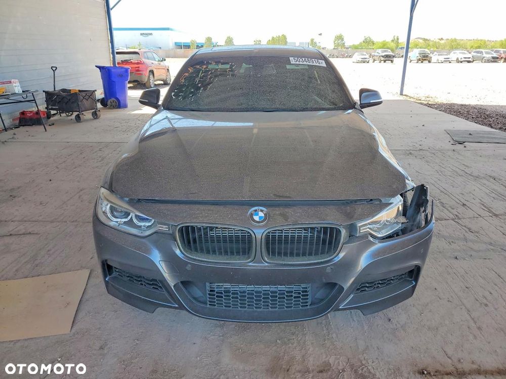 BMW Seria 3 335i - 3