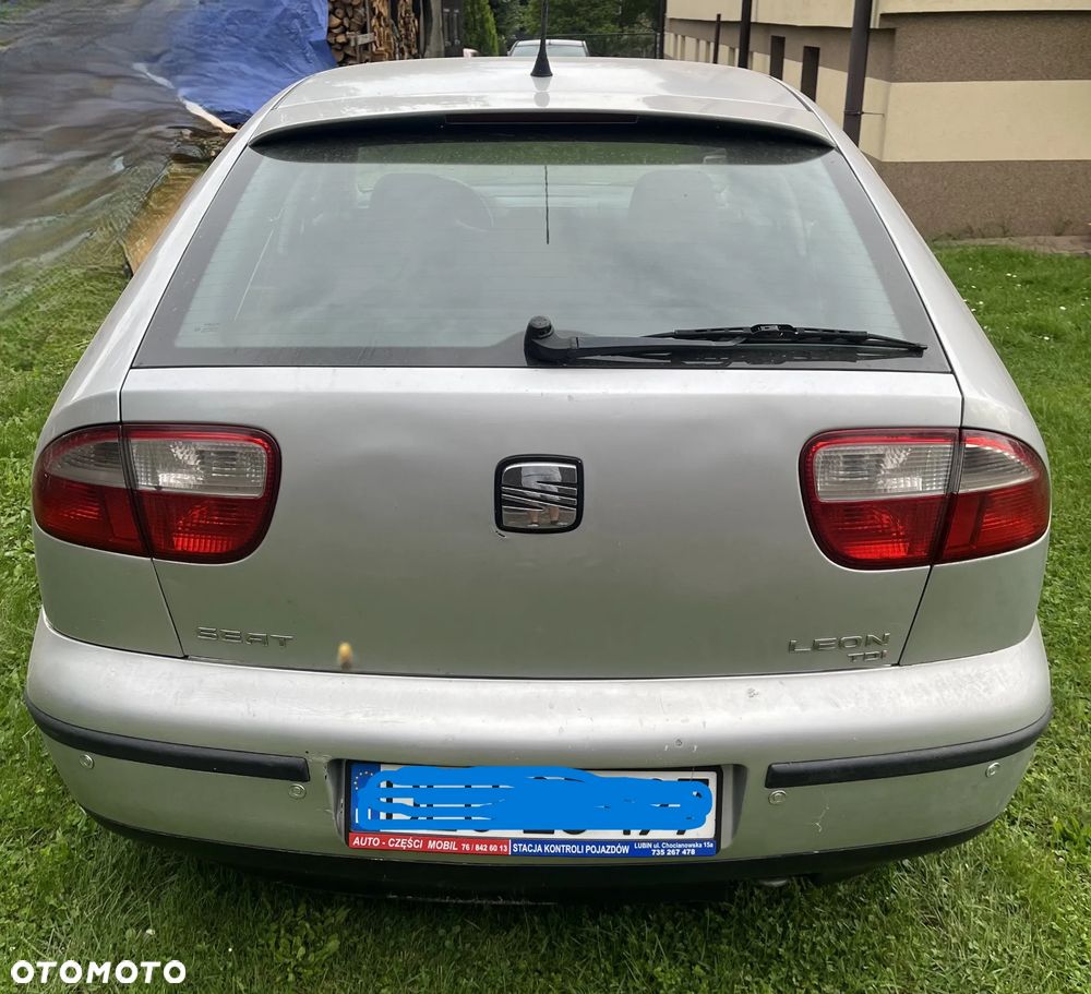 Seat Leon 1.9 TDI Signo - 4
