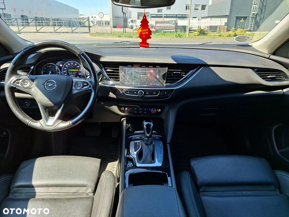 Opel Insignia - 9