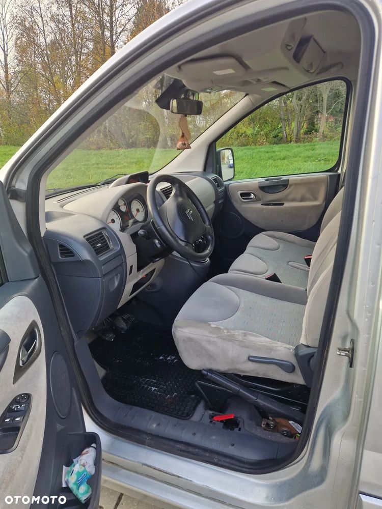 Citroën Jumpy Combi - 8
