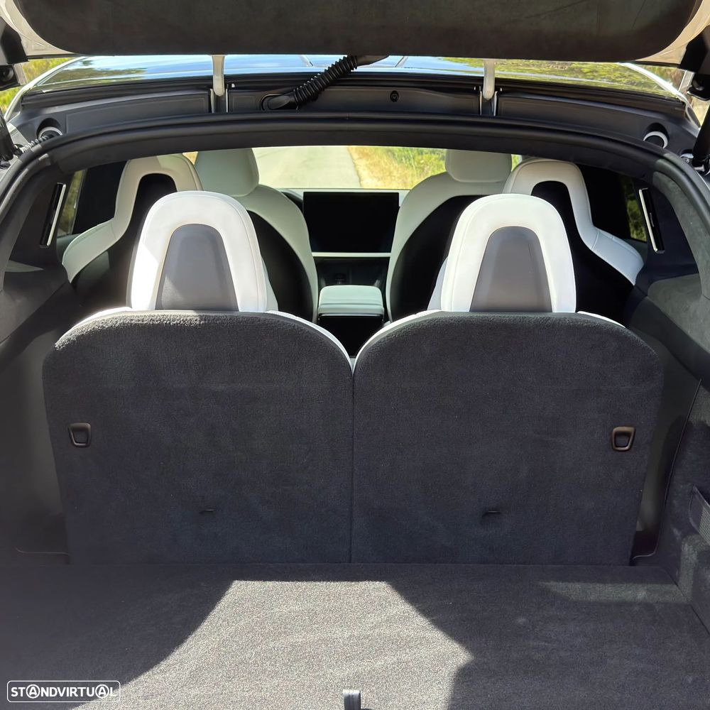 Tesla Model X Plaid AWD - 33
