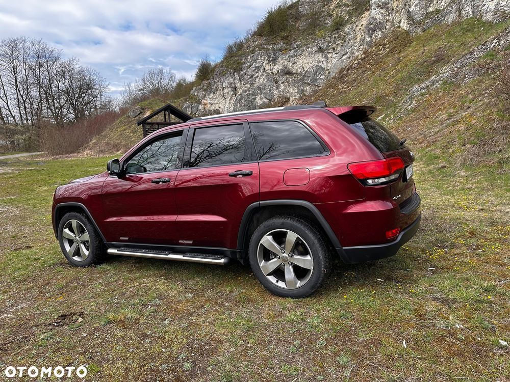 Jeep Grand Cherokee - 20