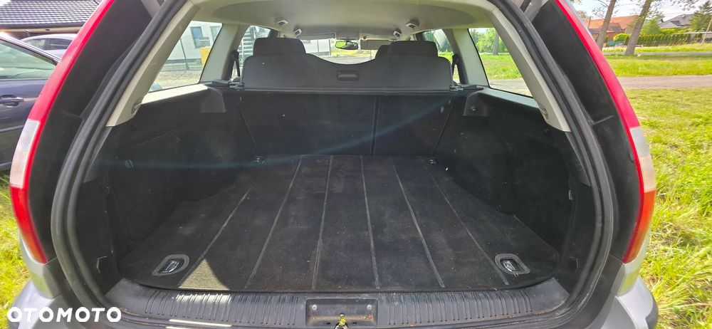 Ford Mondeo 2.0 TDCi Ambiente - 12