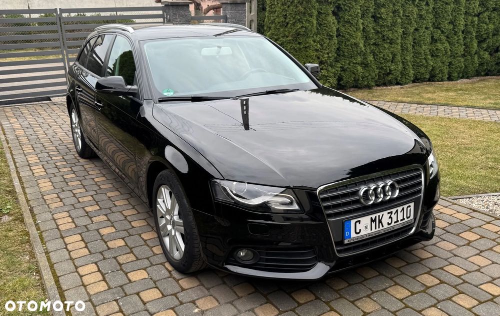 Audi A4 Avant - 1