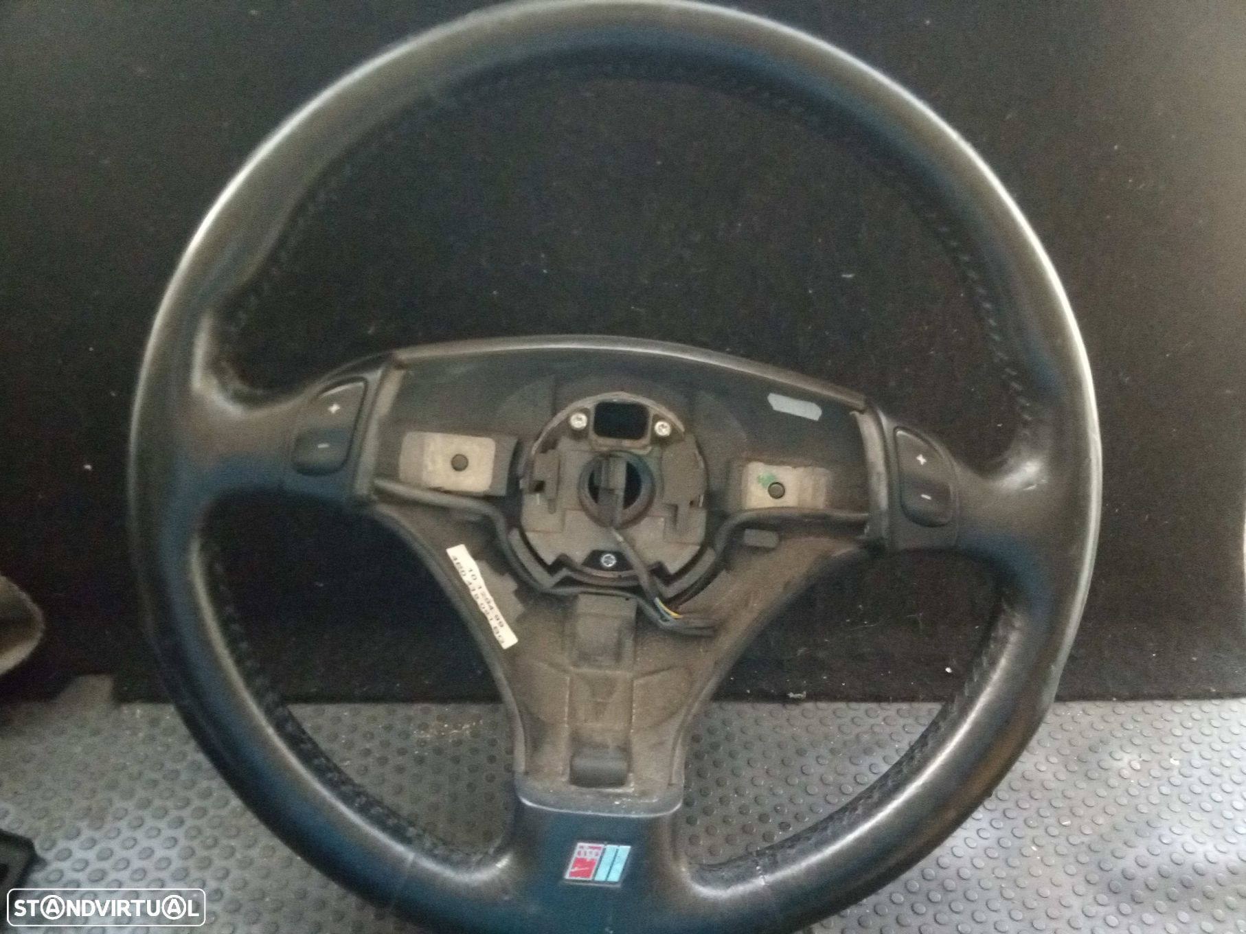 Volante Audi A3 (8L1) - 1