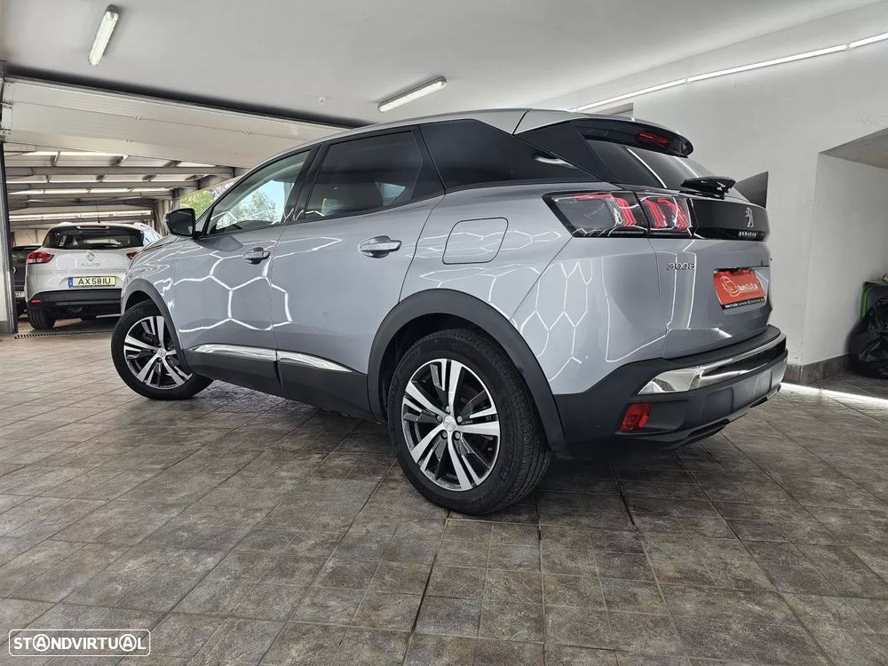 Peugeot 3008 1.6 Hybrid Allure e-EAT8 - 11